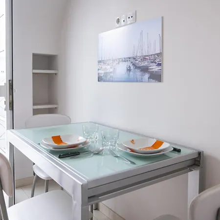 Holiday home G G Spacious In Maspalomas